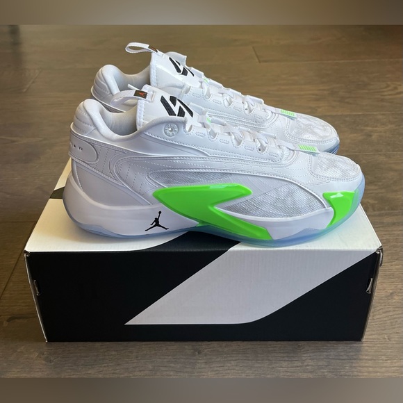 Jordan Luka 2 "Trick Shot" Men's Basketball Shoe - DX8733-103 - Size 10 - NIB - Picture 10 of 14